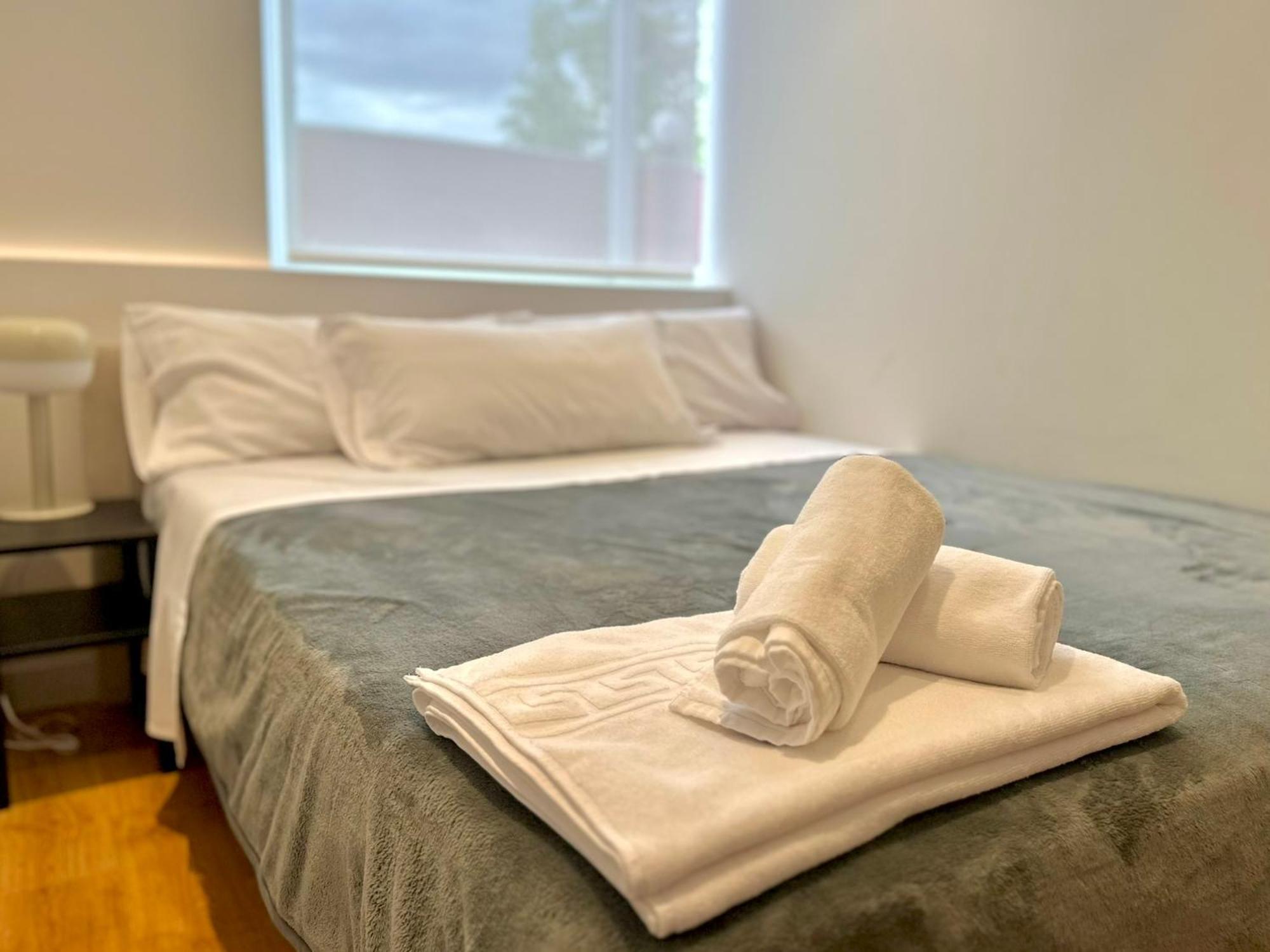 Apartamentos Noviembre Madrid Ngoại thất bức ảnh