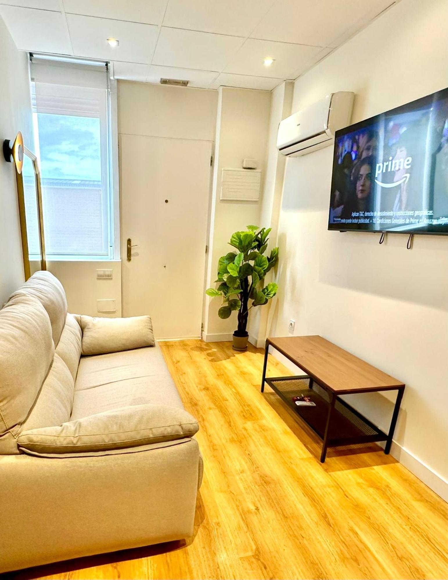 Apartamentos Noviembre Madrid Ngoại thất bức ảnh