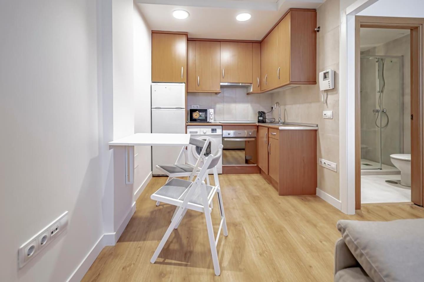 Apartamentos Noviembre Madrid Ngoại thất bức ảnh