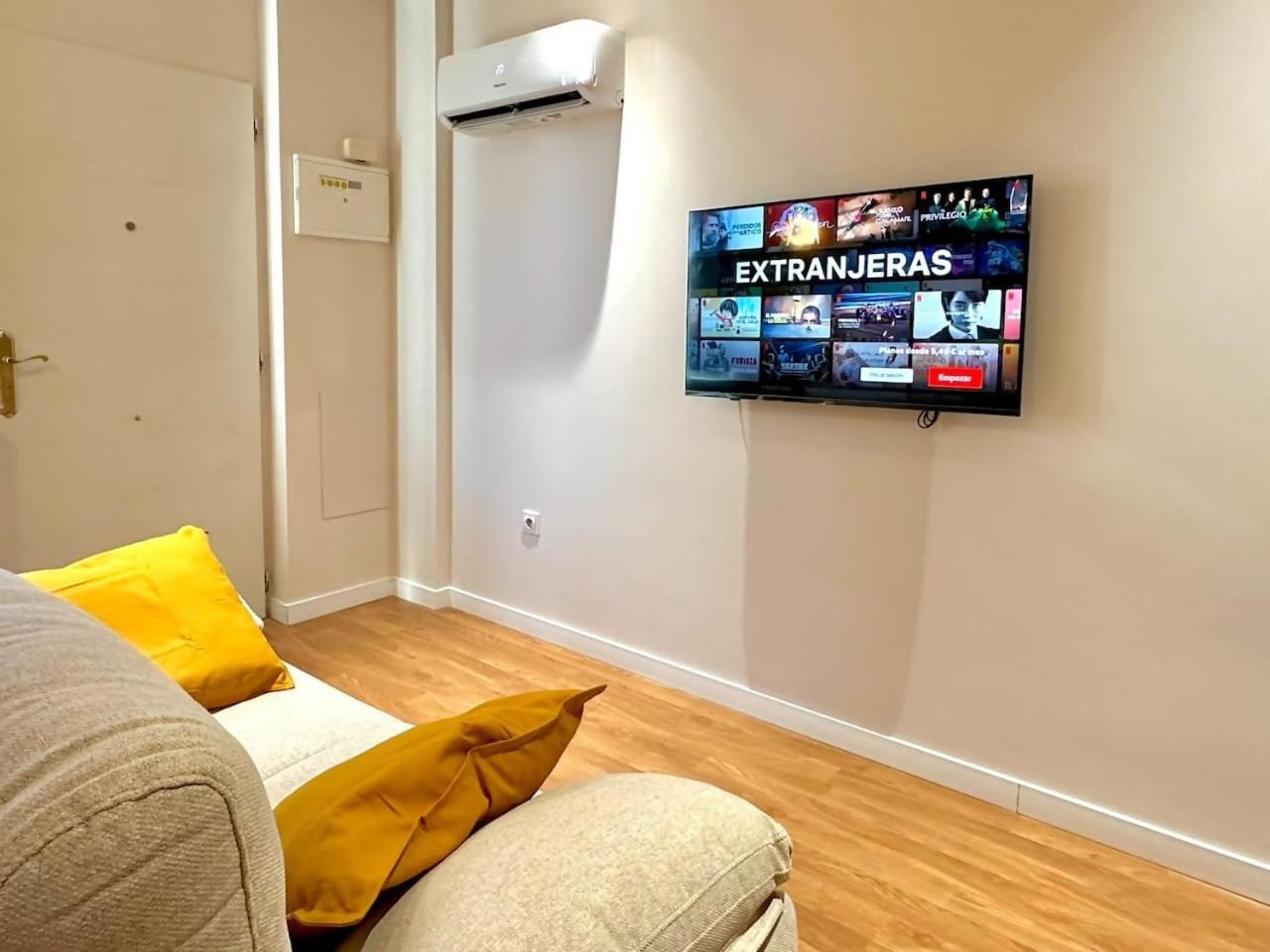 Apartamentos Noviembre Madrid Ngoại thất bức ảnh