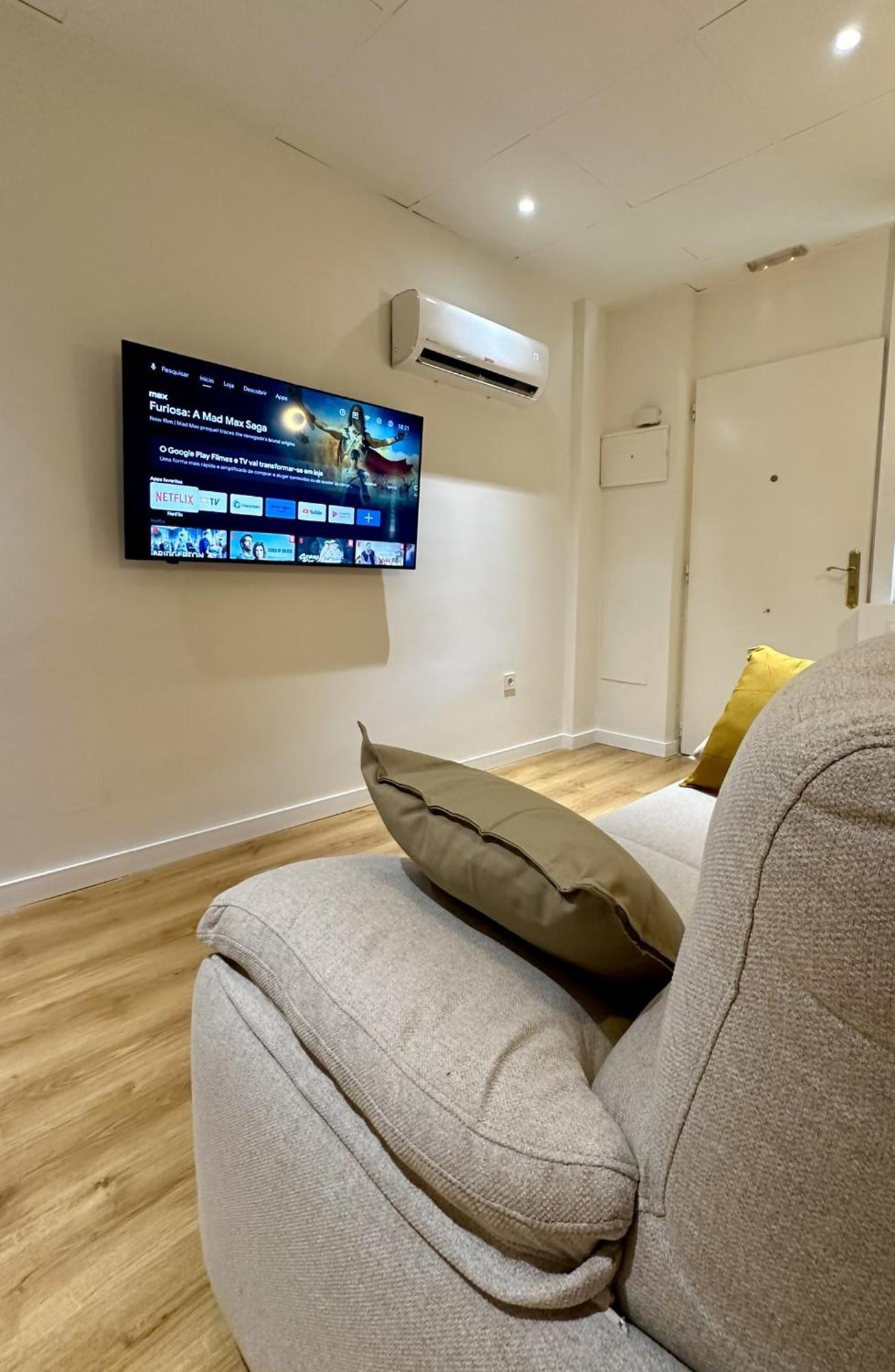 Apartamentos Noviembre Madrid Ngoại thất bức ảnh