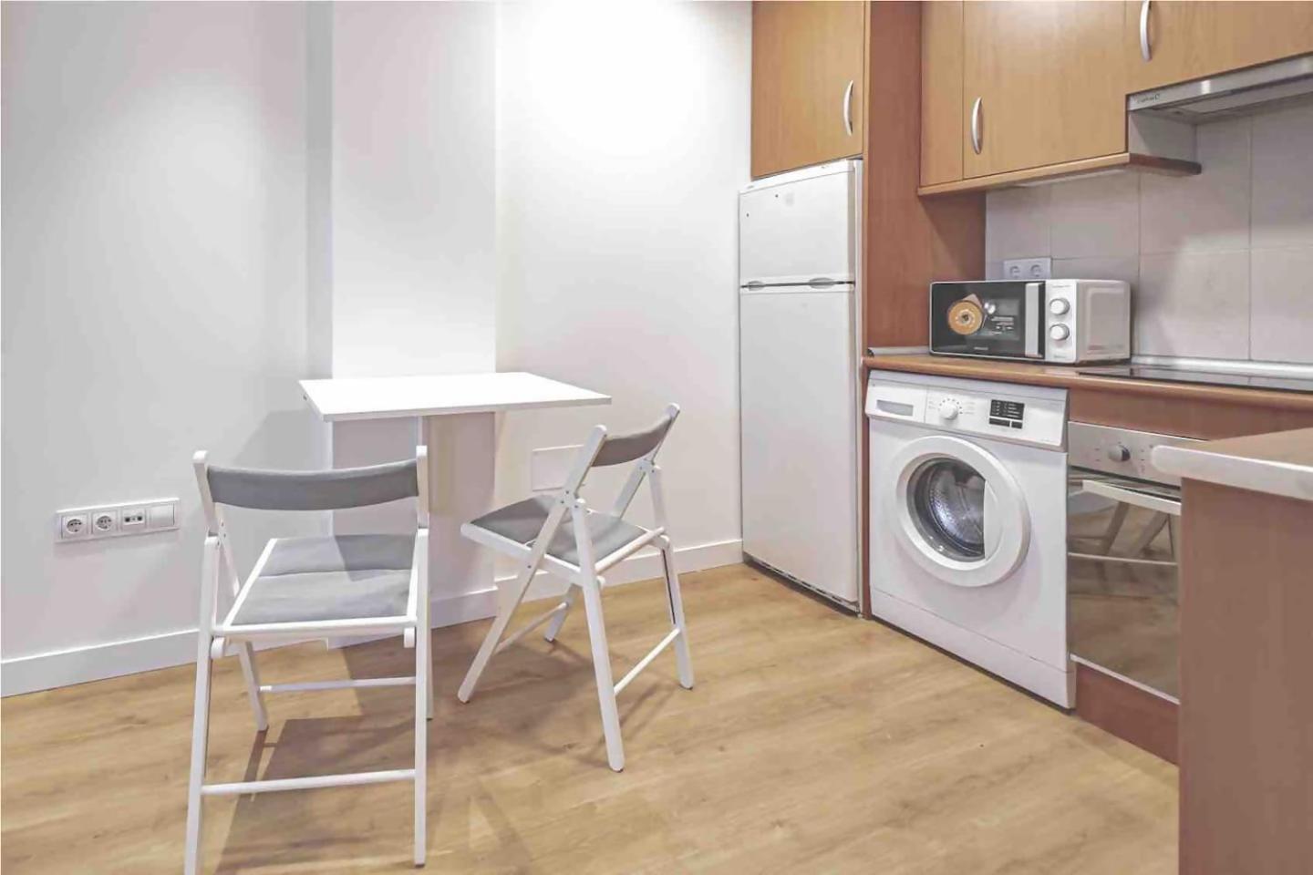 Apartamentos Noviembre Madrid Ngoại thất bức ảnh