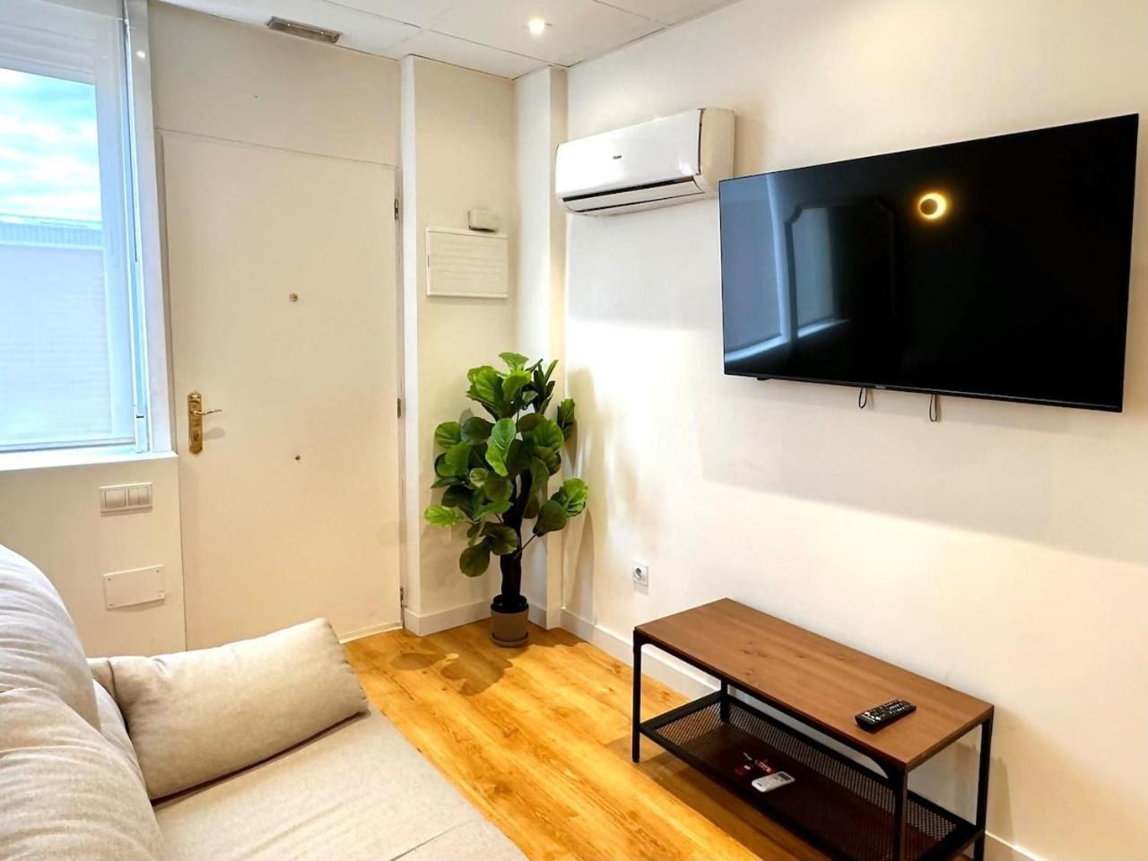 Apartamentos Noviembre Madrid Ngoại thất bức ảnh