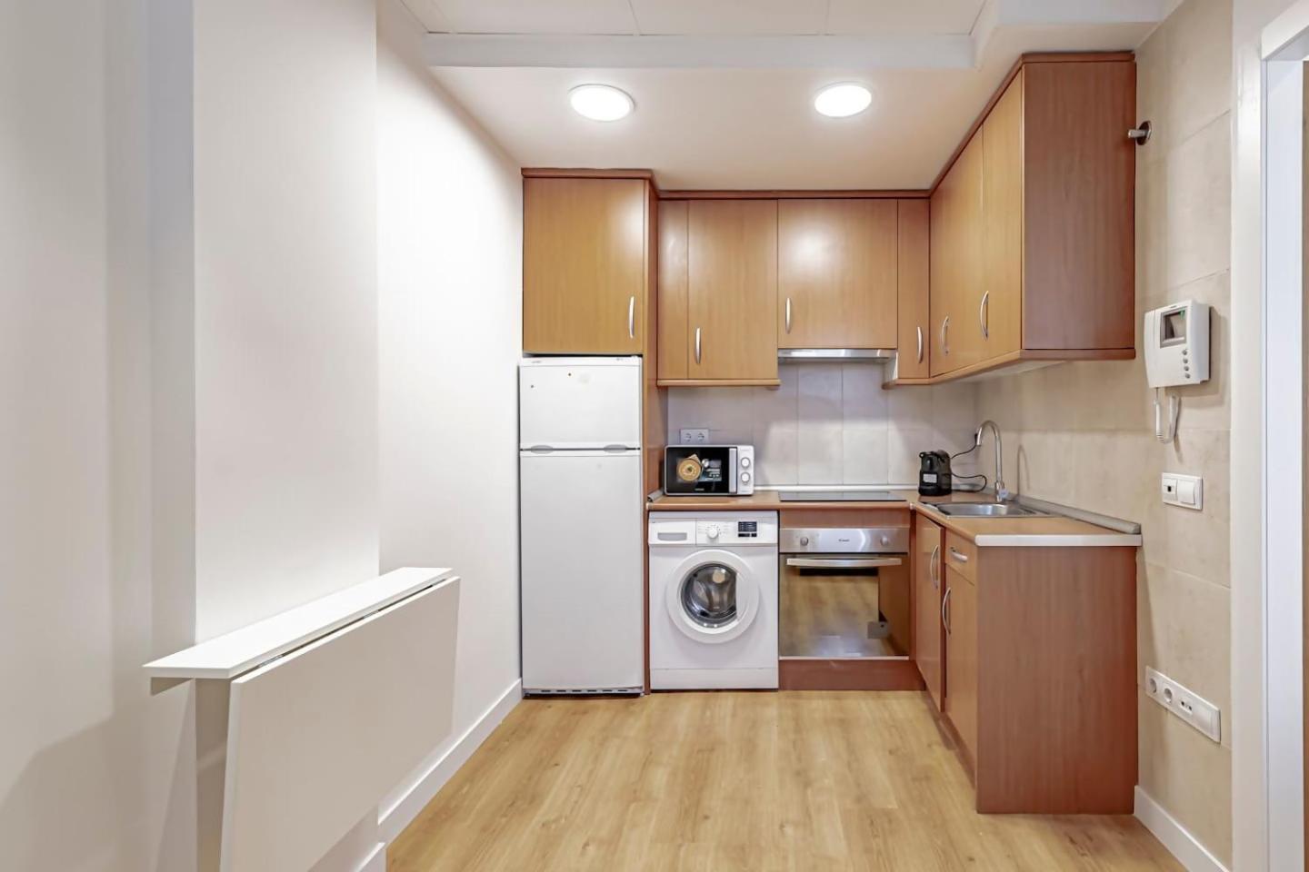 Apartamentos Noviembre Madrid Ngoại thất bức ảnh