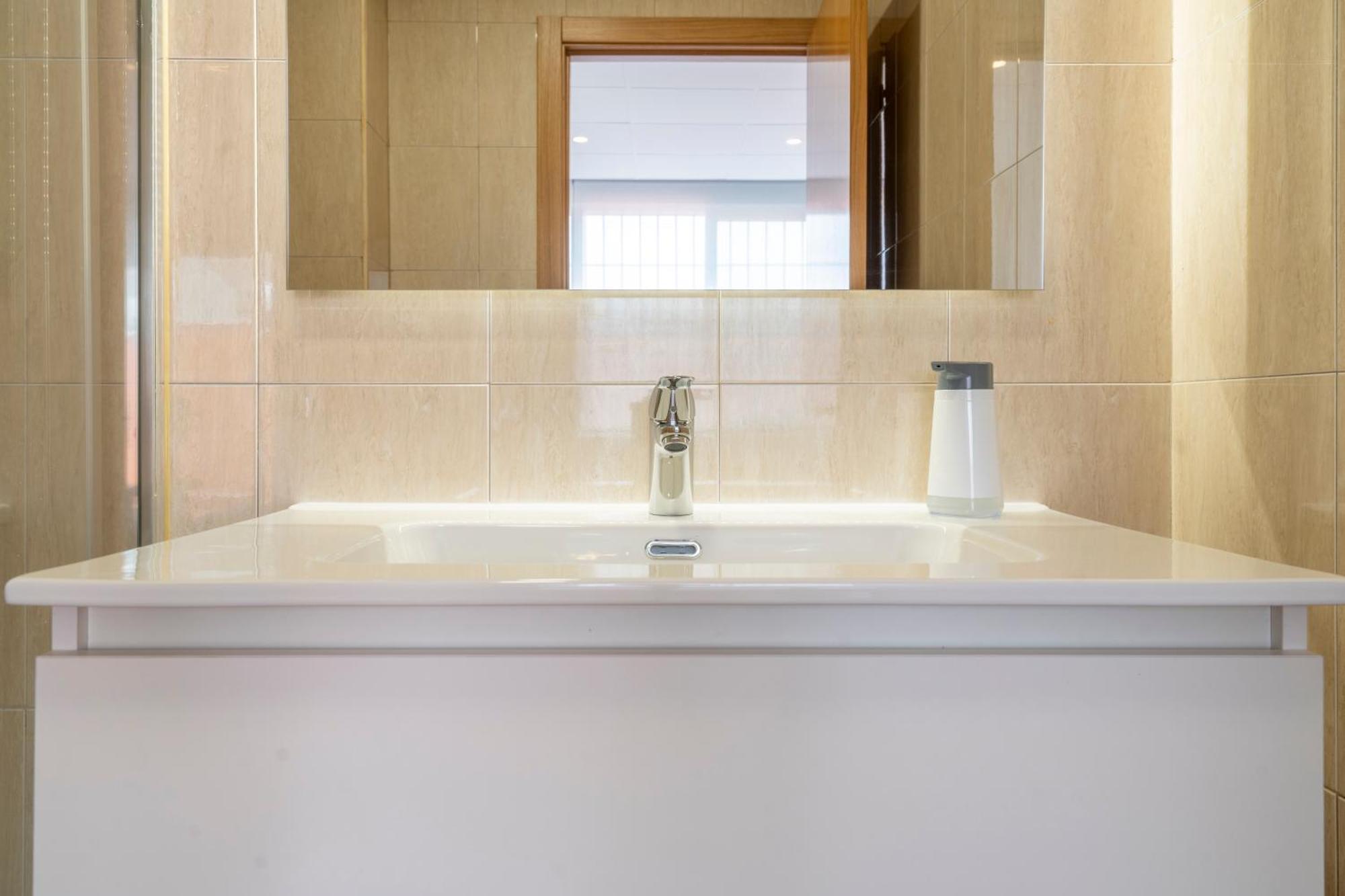 Apartamentos Noviembre Madrid Ngoại thất bức ảnh